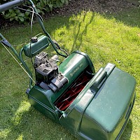 ATCO Balmoral 20SE Cylinder Lawn Mower Gallery Image Thumbnail