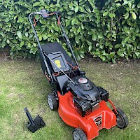 Ariens Razor 21  Self Propelled Petrol Lawn Mower Gallery Image Thumbnail