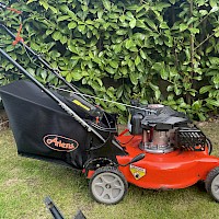 Ariens Razor 21  Self Propelled Petrol Lawn Mower Gallery Image Thumbnail
