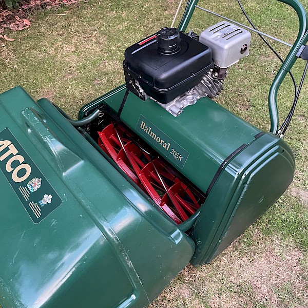 ATCO Balmoral 20SK Cylinder Mower Gallery Image