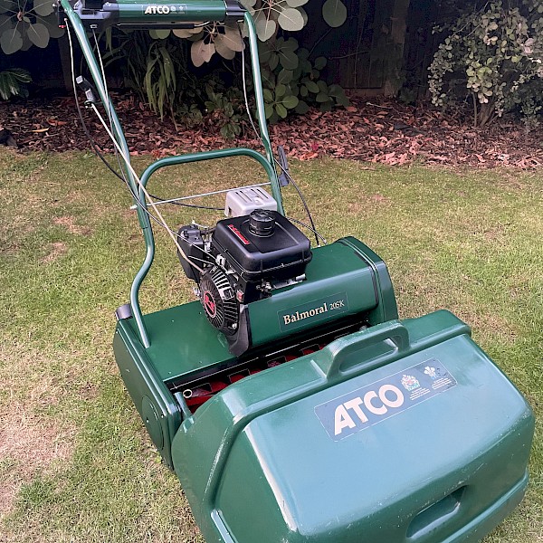 ATCO Balmoral 20SK Cylinder Mower Gallery Image