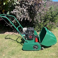 Suffolk Punch 17SK Cylinder Lawn Mower Gallery Image Thumbnail