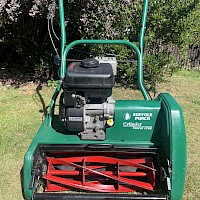 Suffolk Punch 17SK Cylinder Lawn Mower Gallery Image Thumbnail