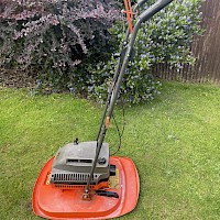 Flymo Hover Mower Gallery Image Thumbnail