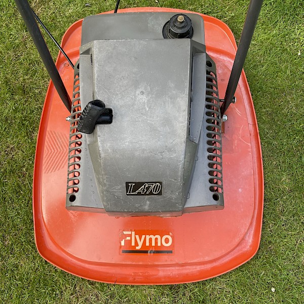 Flymo Hover Mower Gallery Image