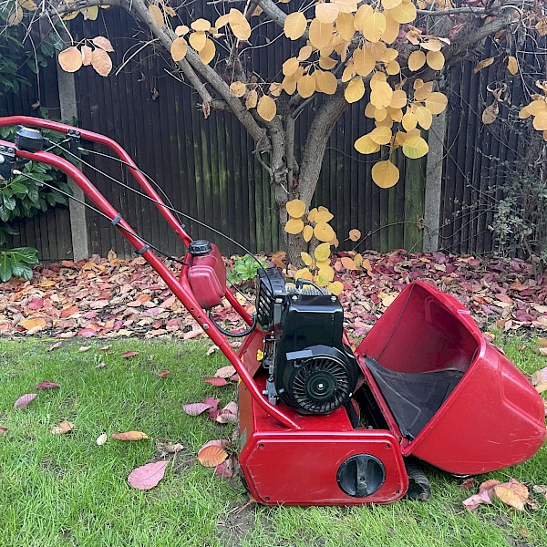 Suffolk Punch 17s petrol cylinder mower Gallery Image