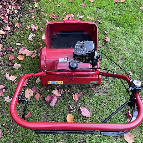 Suffolk Punch 17s petrol cylinder mower Gallery Image