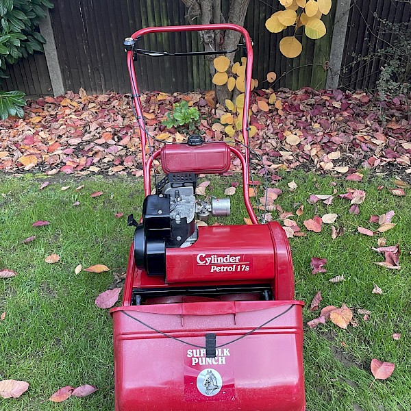 Suffolk Punch 17s petrol cylinder mower Gallery Image