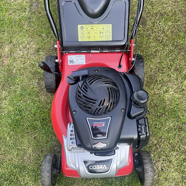 Cobra self propelled petrol lawn mower Gallery Image
