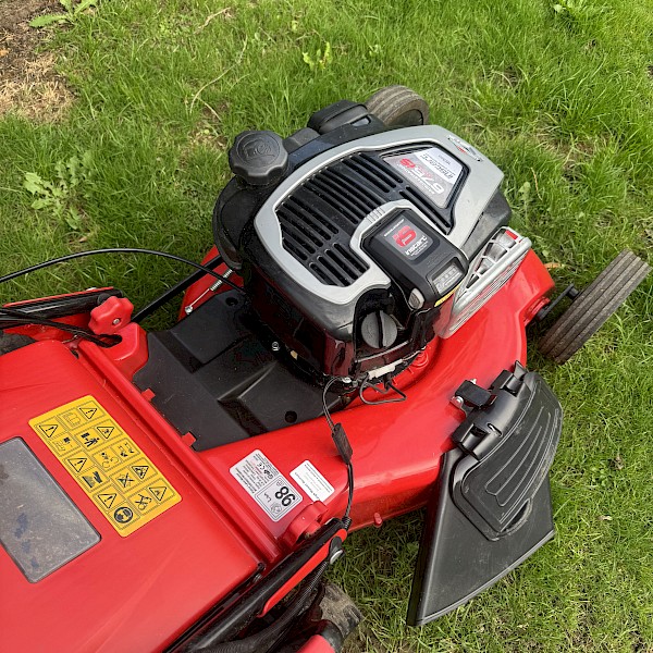 Cobra 20” electric start Gallery Image