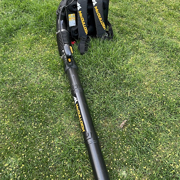 McCulloch leaf blower Gallery Image