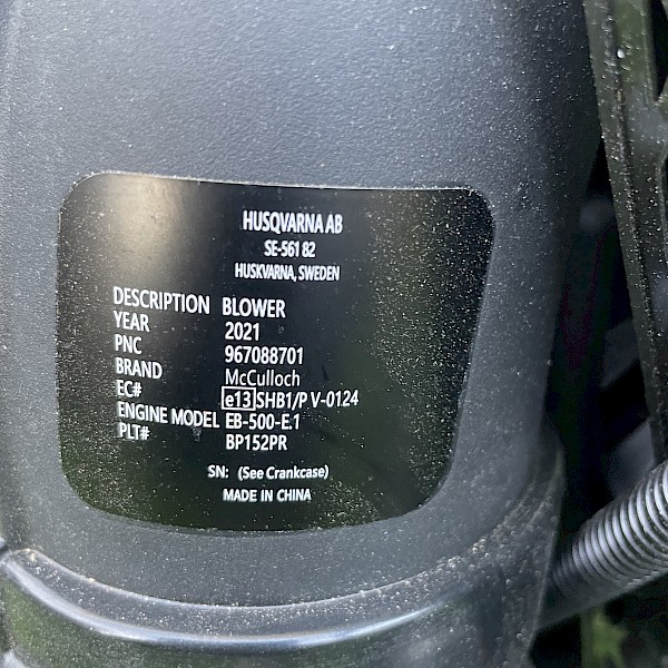 McCulloch leaf blower Gallery Image