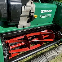 Qualcast 43s cylinder mower Gallery Image Thumbnail