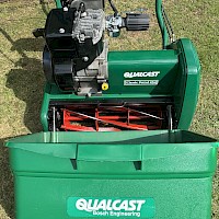 Qualcast 43s cylinder mower Gallery Image Thumbnail