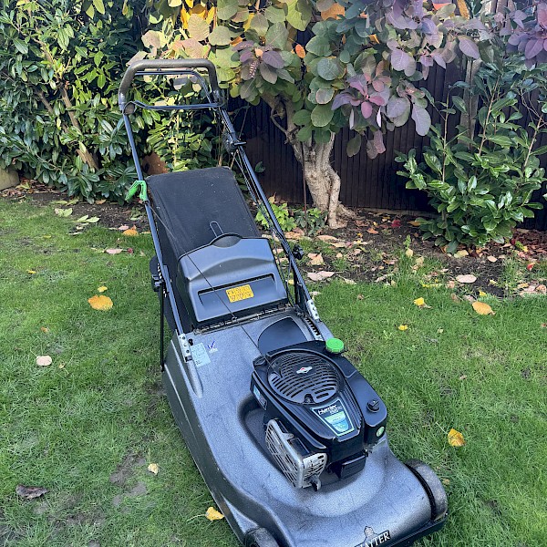 Hayter Pro 56 Gallery Image