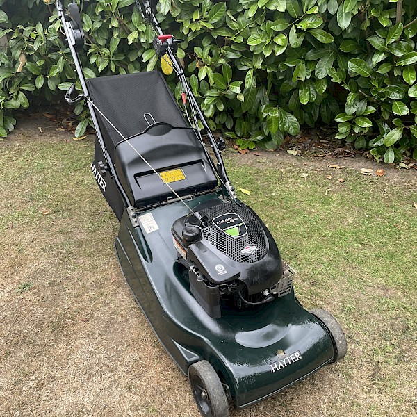 Hayter Harrier 48 with blade clutch Gallery Image